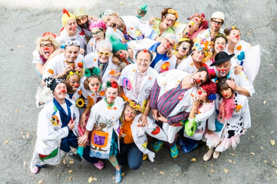 &Sigma;&epsilon;&mu;&iota;&nu;ά&rho;&iota;&omicron; &laquo;&kappa;&lambda;ό&omicron;&upsilon;&nu; &gamma;&iota;&alpha;&tau;&rho;ό&sigmaf;&raquo; (&Iota;&tau;&alpha;&lambda;ί&alpha;)