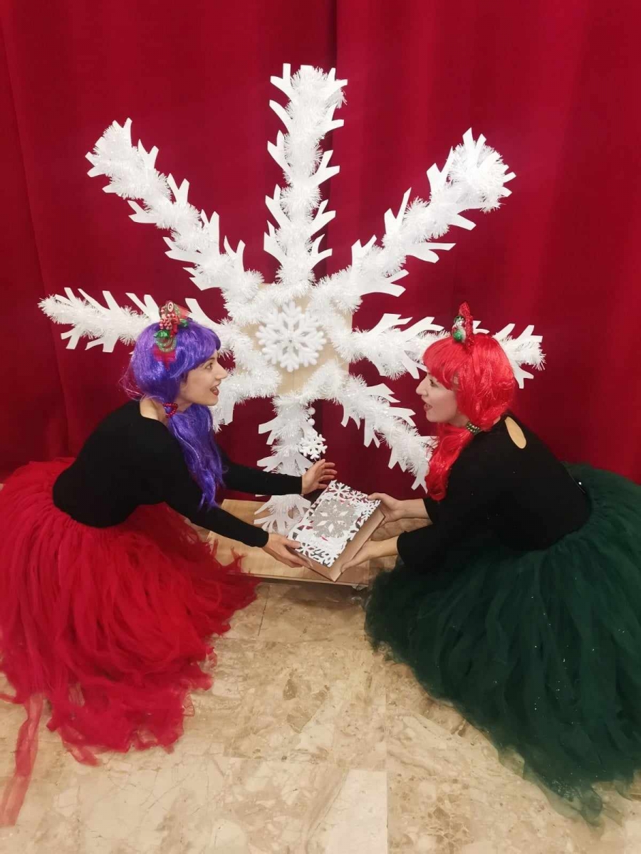 &ldquo; &Tau;&omicron; &Eta;&mu;&epsilon;&rho;&omicron;&lambda;ό&gamma;&iota;&omicron; &tau;&omega;&nu; &Chi;&iota;&omicron;&nu;&omicron;&nu;&iota;&phi;ά&delta;&omega;&nu;&rdquo;